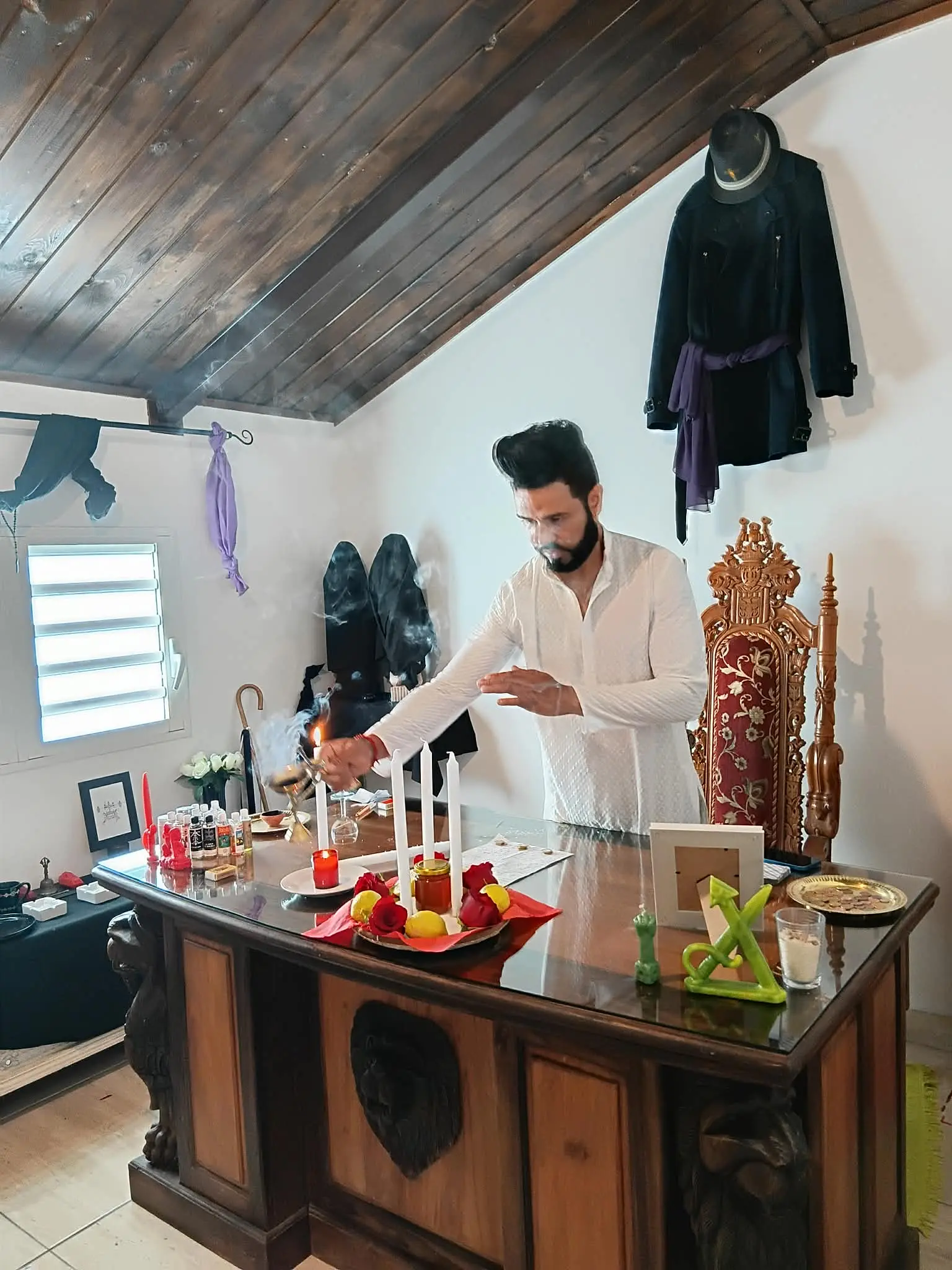 Monsieur SAM en séance — travail spirituel et rituel